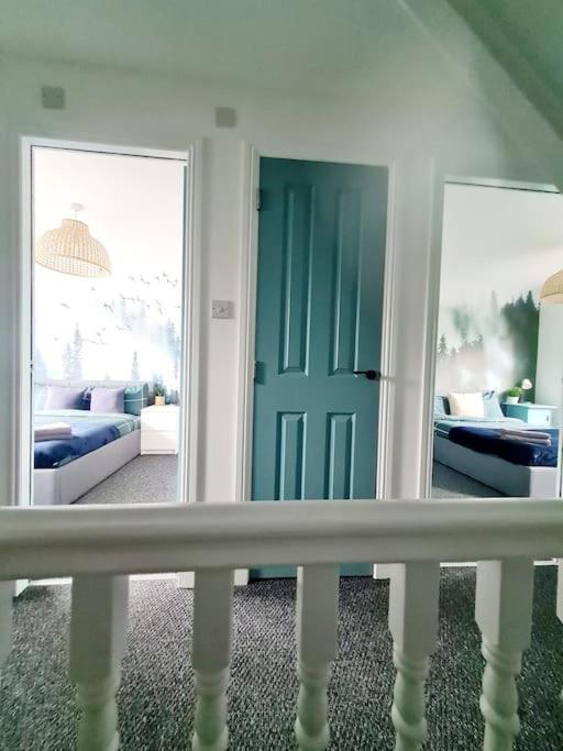 Spacious 5Bed House, Free Parking, No Party ! Глазгоу Екстериор снимка